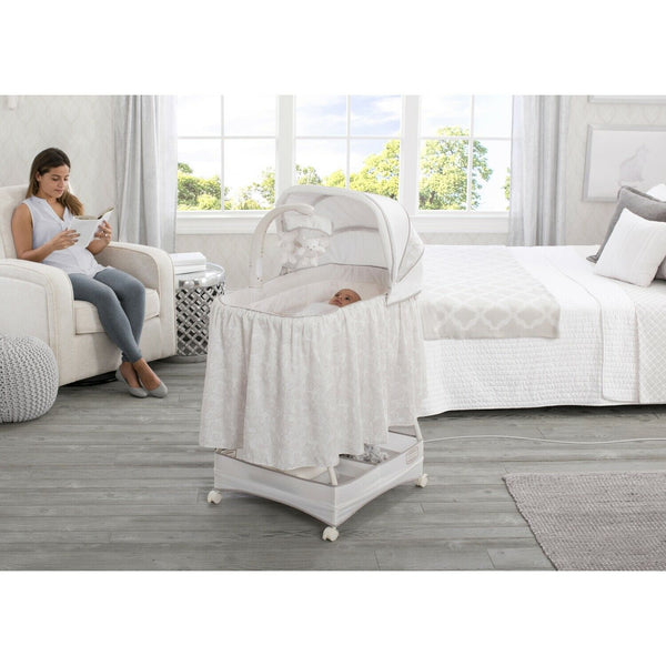 Simmons Kids Deluxe Hands-Free Auto-Glide Bedside Bassinet - Embossed Paisley-baby cradle-AULEY